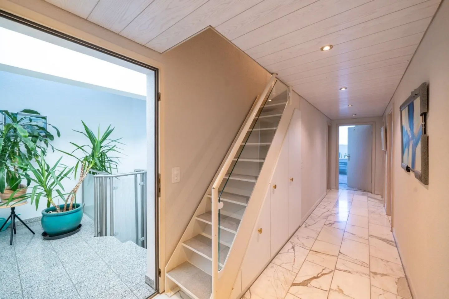 Traumhafte Dachwohnung im Herzen von Port - Photo 8 of 19