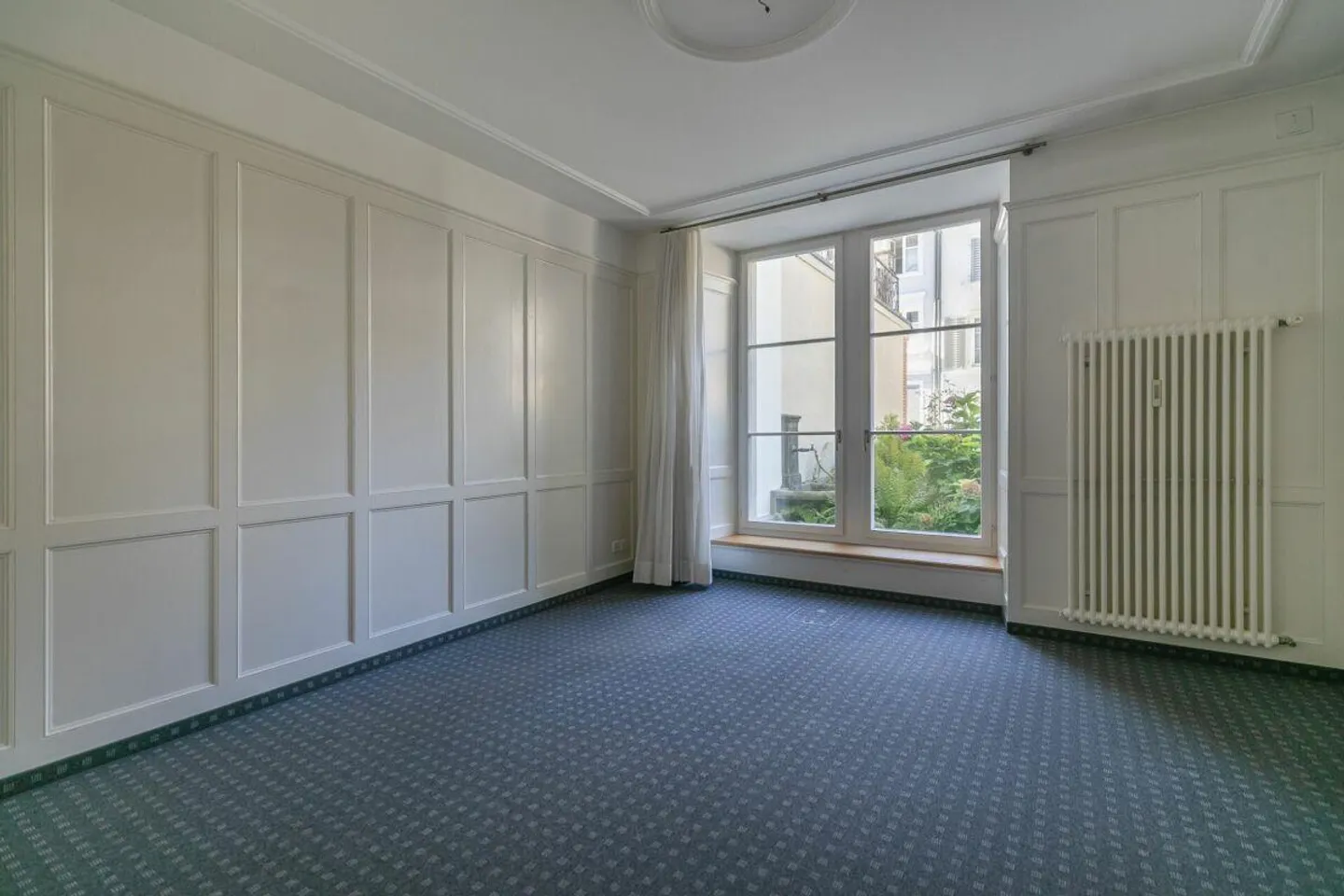 Edificio residenziale e commerciale storico nel centro di Glarus - Foto 12 di 16