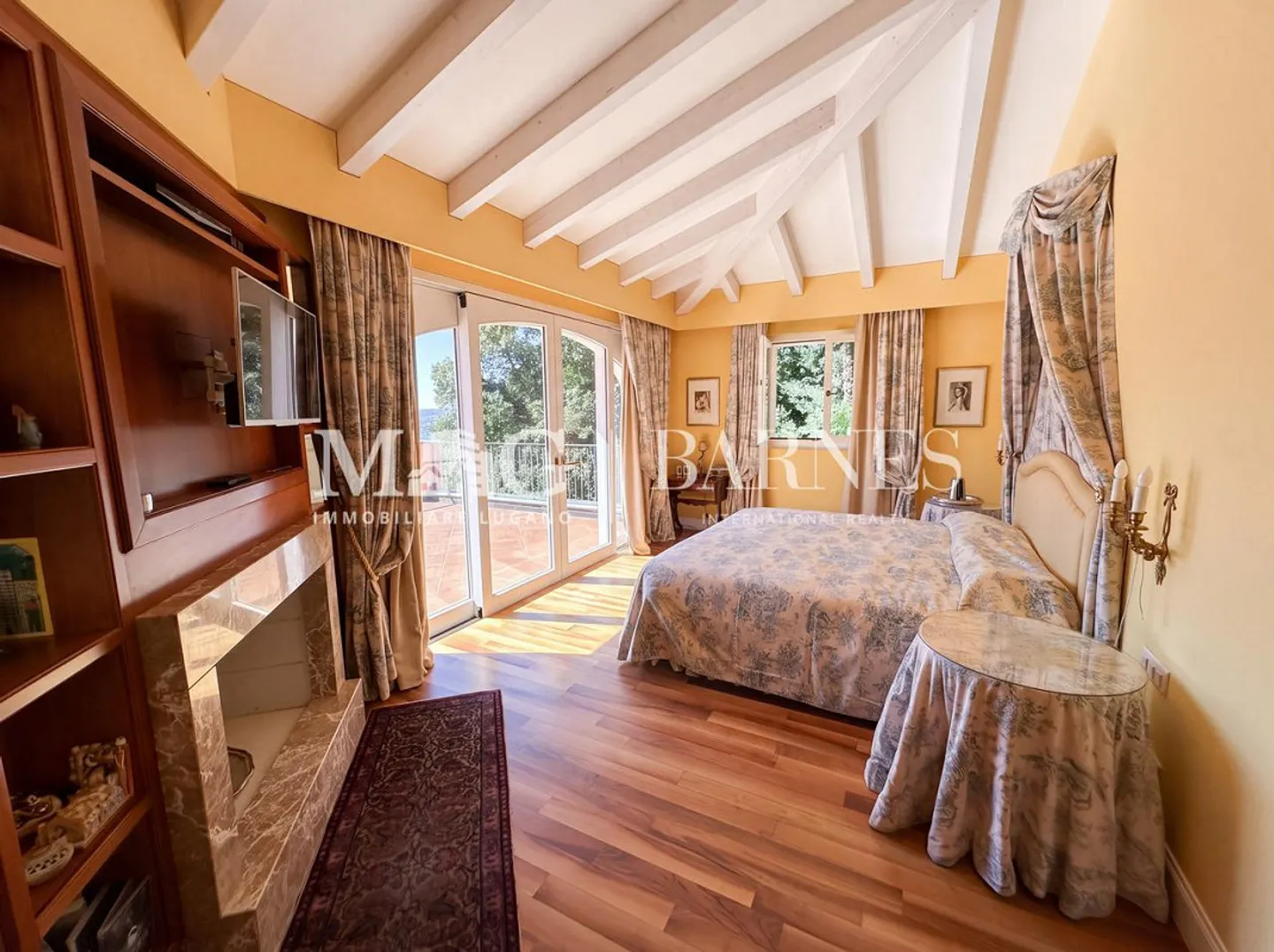 Noble Villa mit Super Aussicht auf den Lago di Lugano - Foto 12 von 14