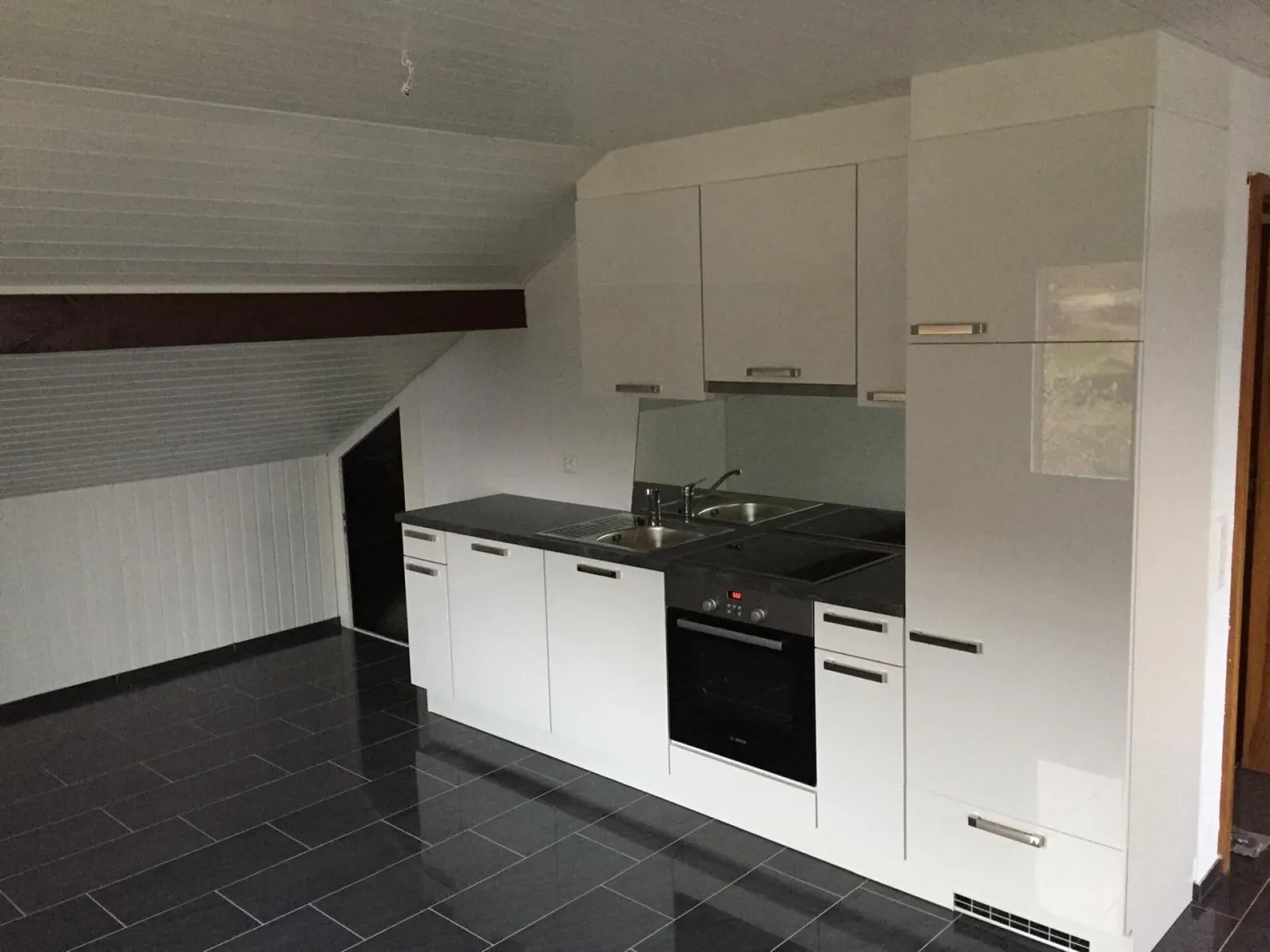 Appartamento mansardato di 2,5 stanze - Foto 1 di 5