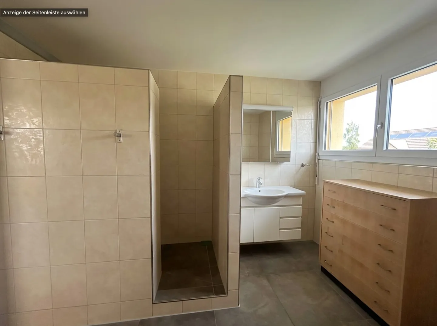 Spacious Family Home in Kriegstetten - Photo 7 of 12
