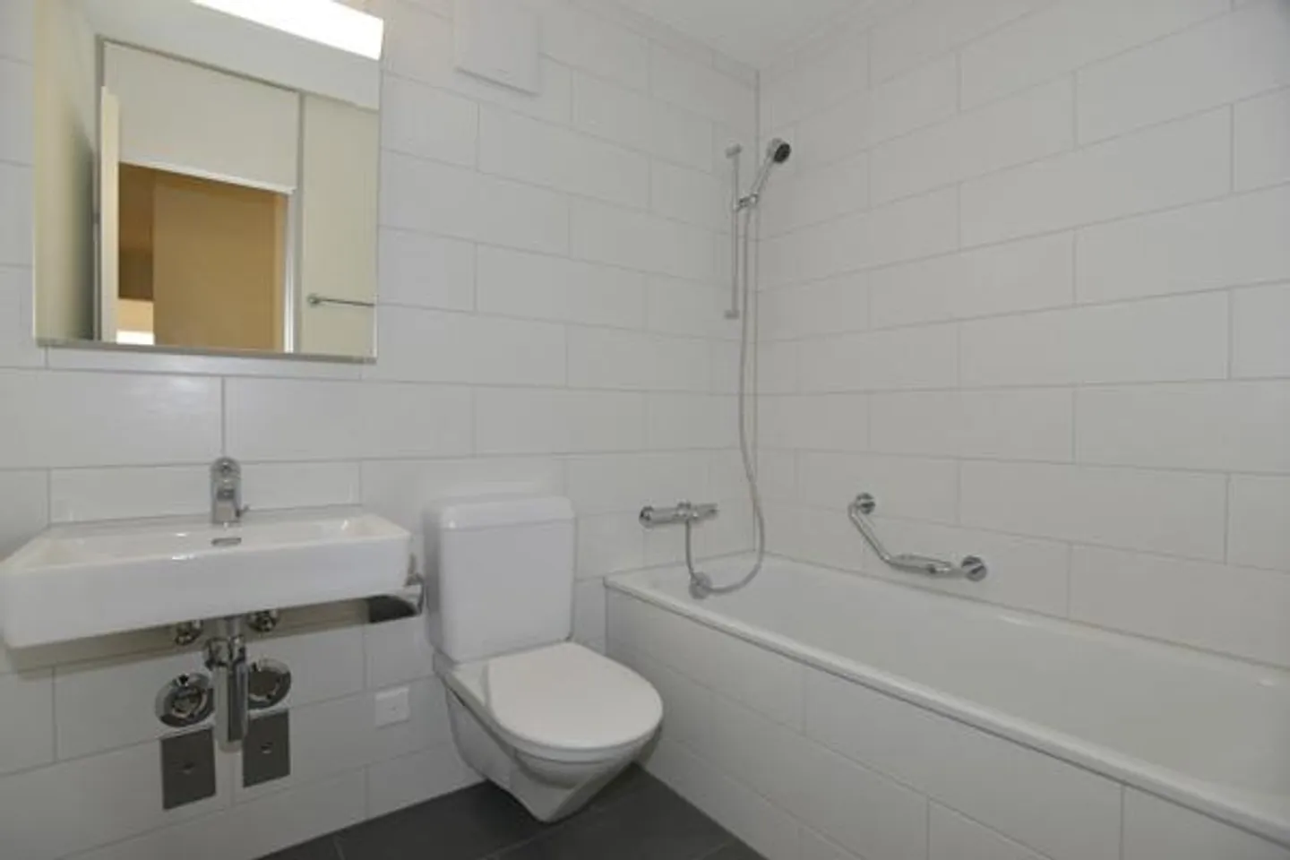 Apartment for rent - Photo 6 of 7