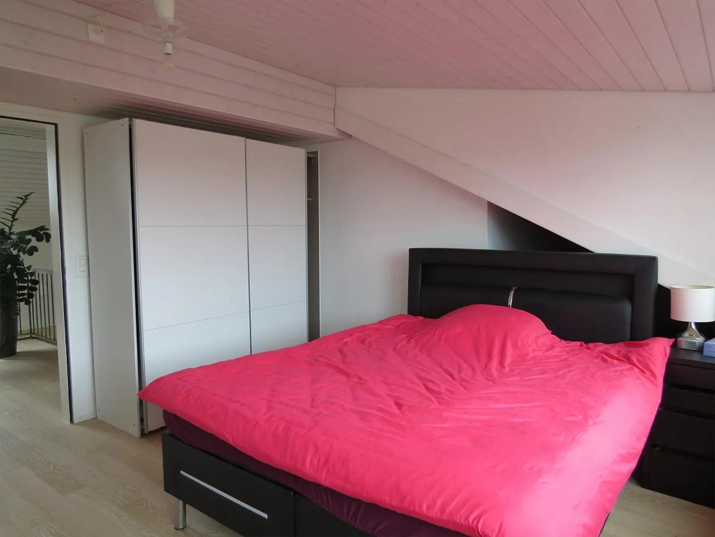 10-Zimmer-Haus mit Aussicht - Foto 14 von 25