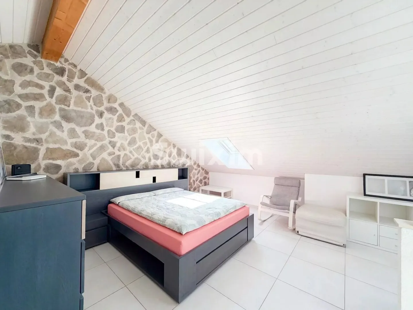 Charming family house with garden - Photo 6 sur 9