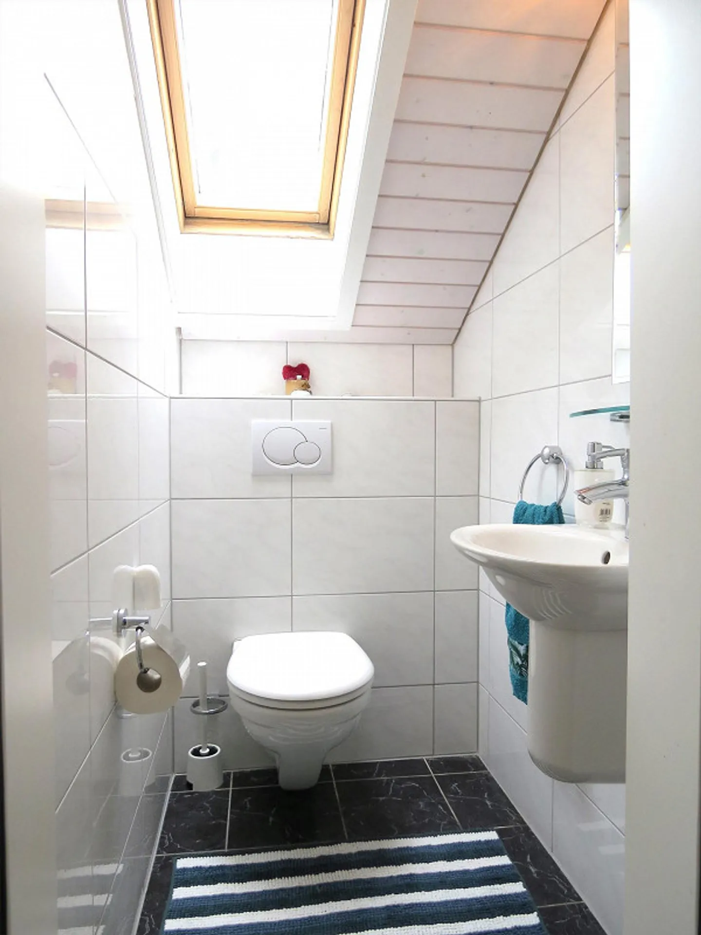 10-Zimmer-Haus mit Aussicht - Foto 16 von 25