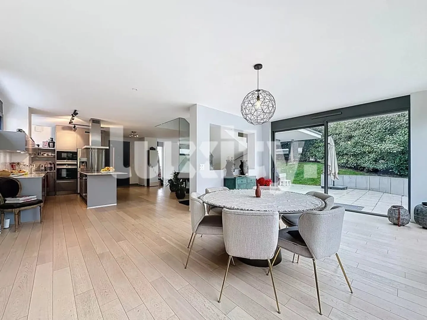 Maison contemporaine à Anières - Photo 2 sur 5