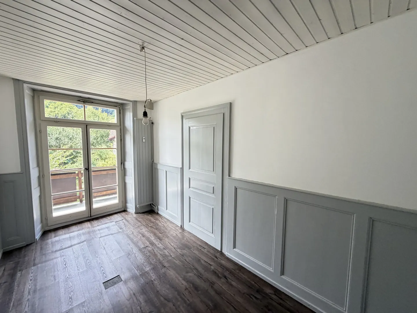 Appartement Charmant avec Terrasse - Photo 7 sur 10