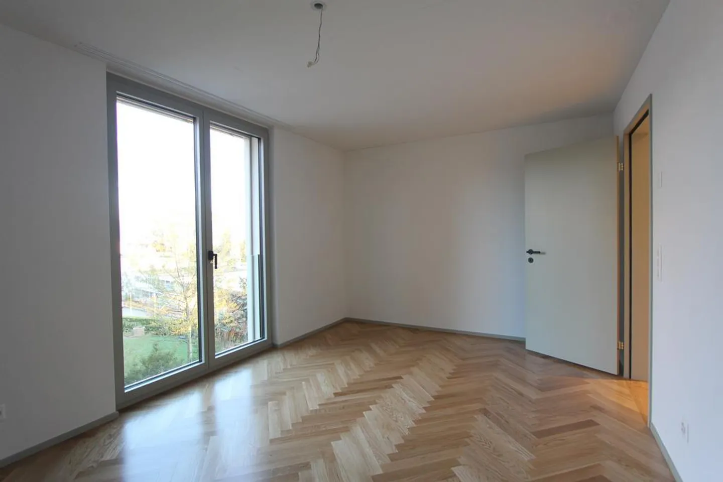Appartement attrayant de 2,5 pièces avec terrasse et vue sur le lac à Meilen - Photo 4 sur 7