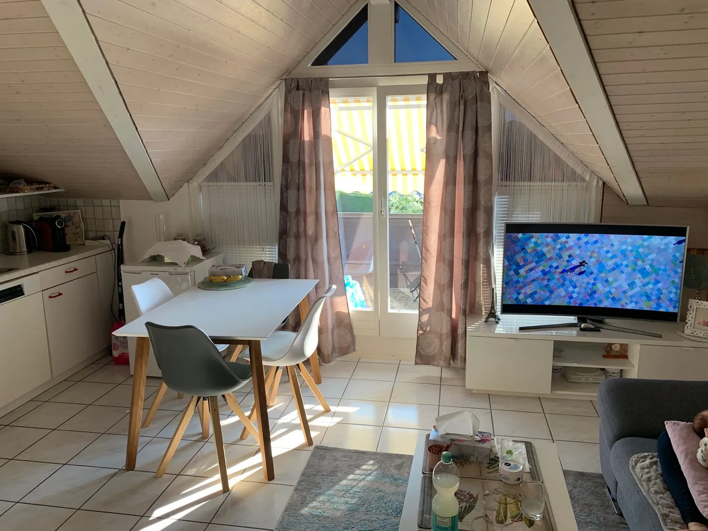 2-room attic apartment with balcony for rent - Photo 2 of 4