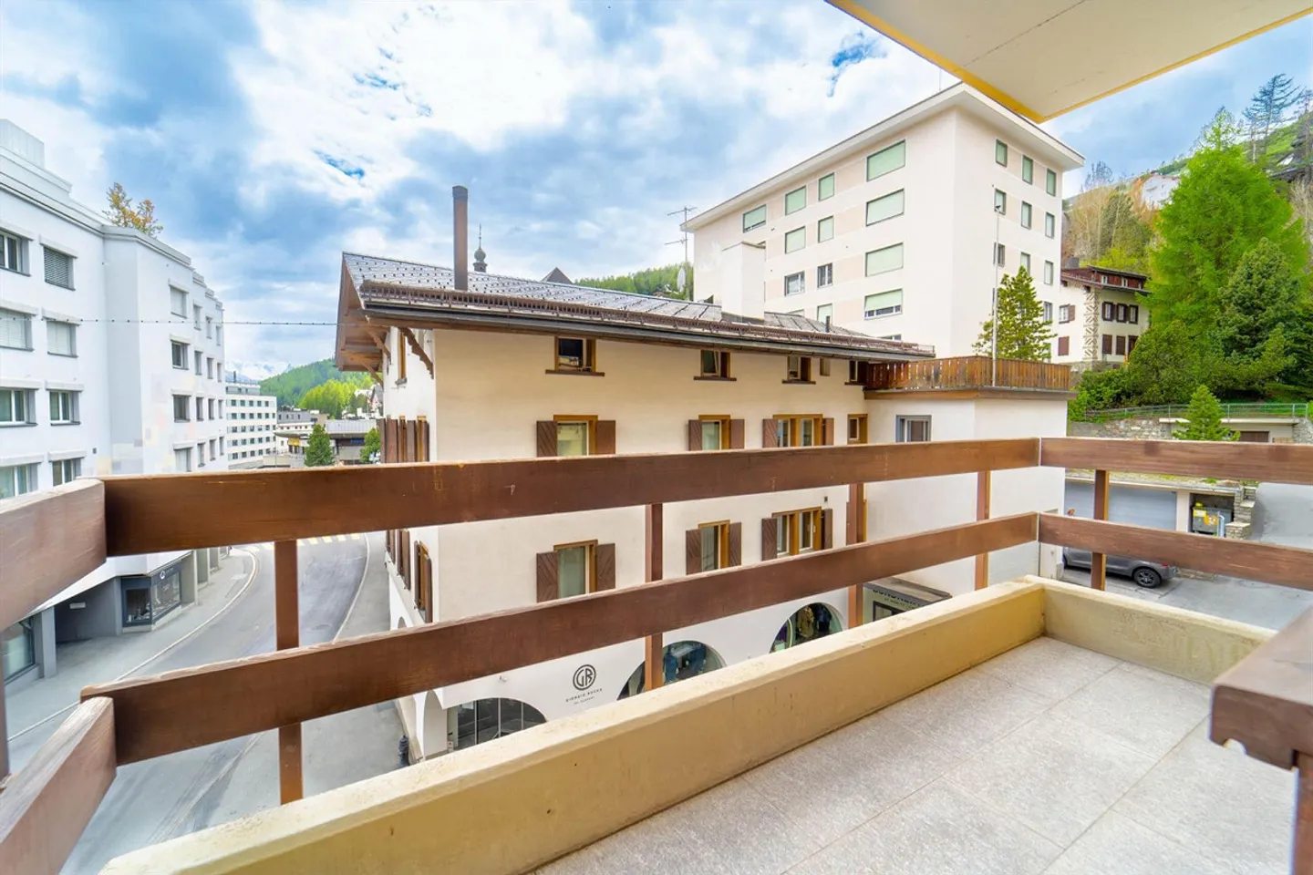 Elegant Apartment in St. Moritz - Photo 1 of 6