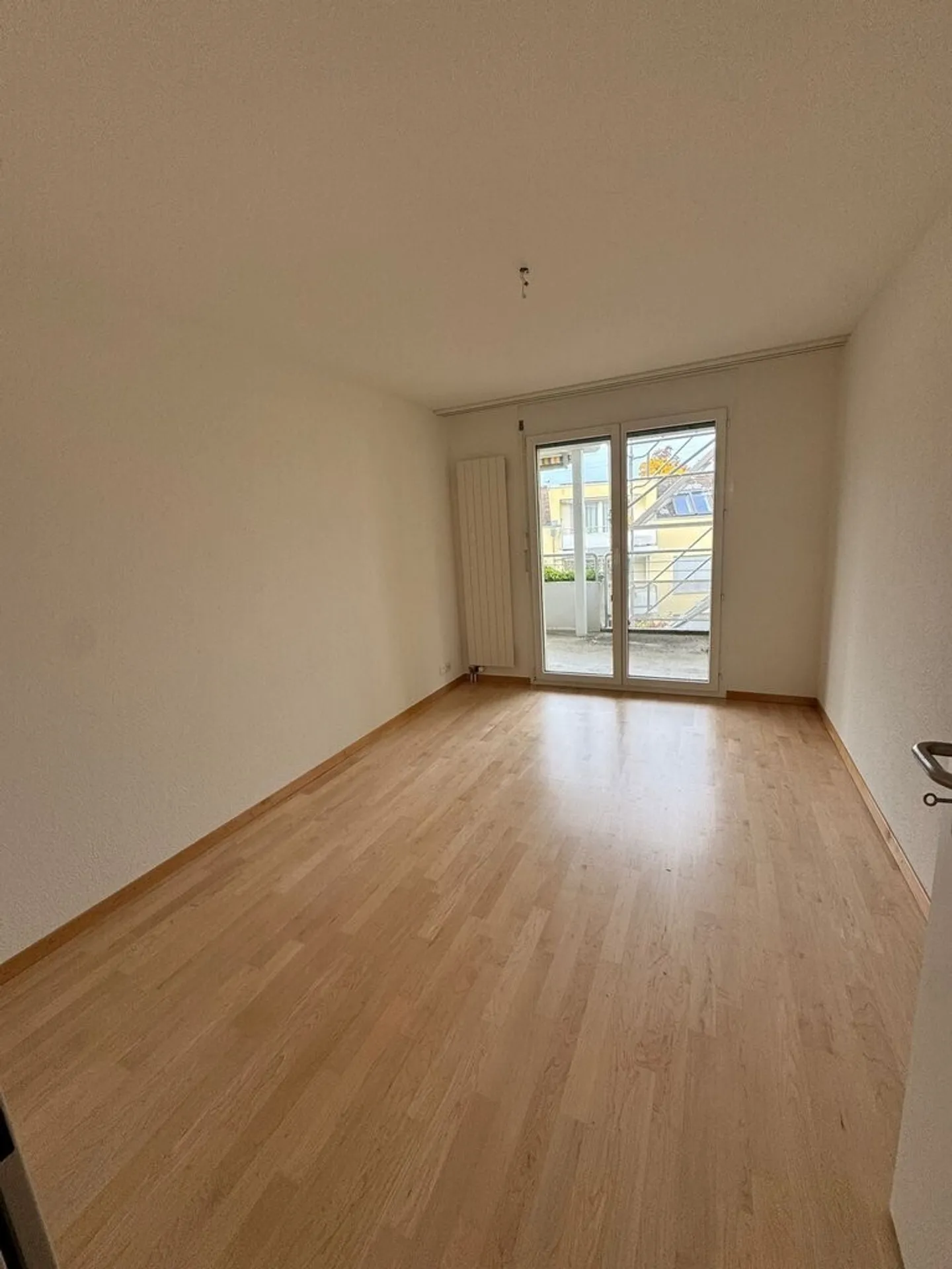 Appartement à louer - Photo 3 sur 8