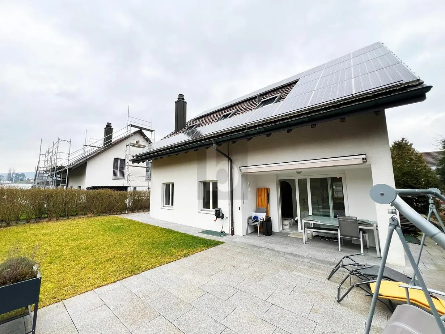 Family-Friendly with Garden and Plenty of Space! - Photo 2 of 5