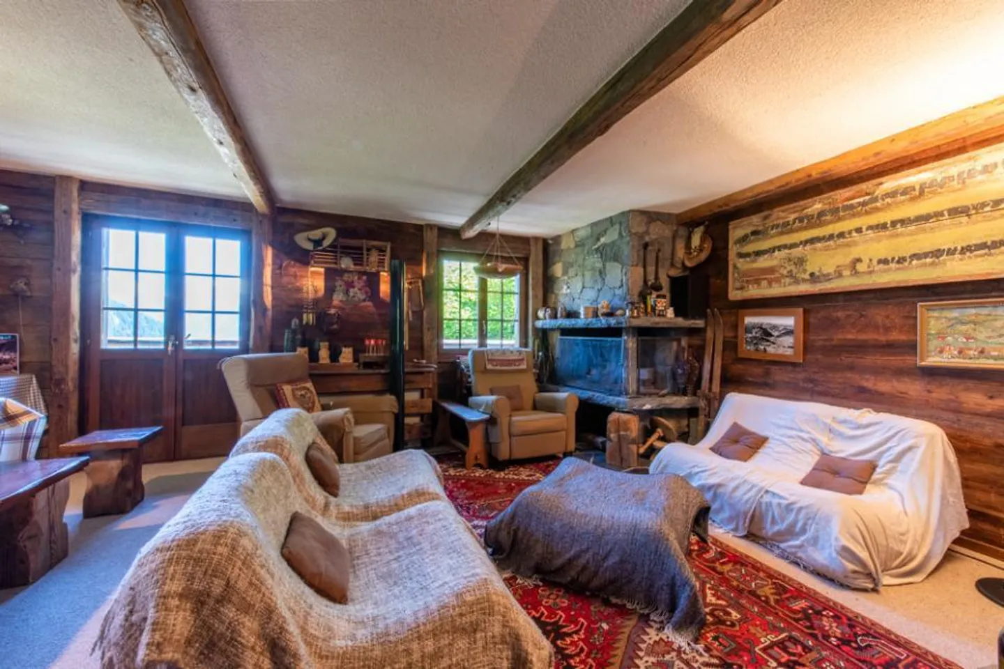 Chalet for sale - Photo 4 of 13