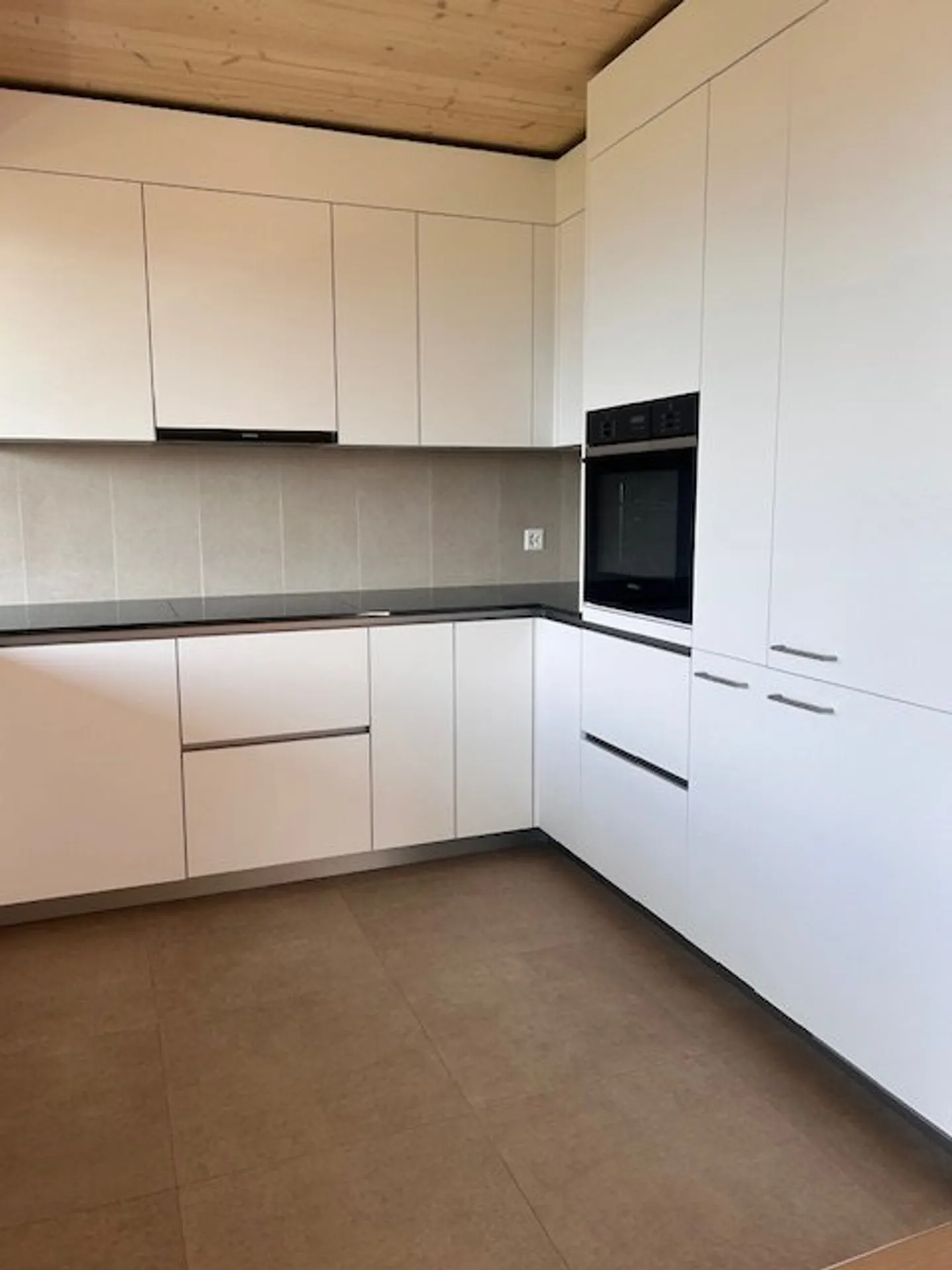 Appartement avec 3,5 pièces au 3ème étage - Photo 4 sur 11
