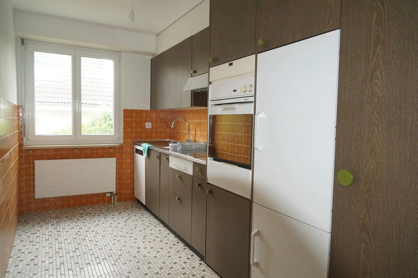 7-room single-family house with indoor swimming pool, sauna, and double garage - Photo 7 of 15