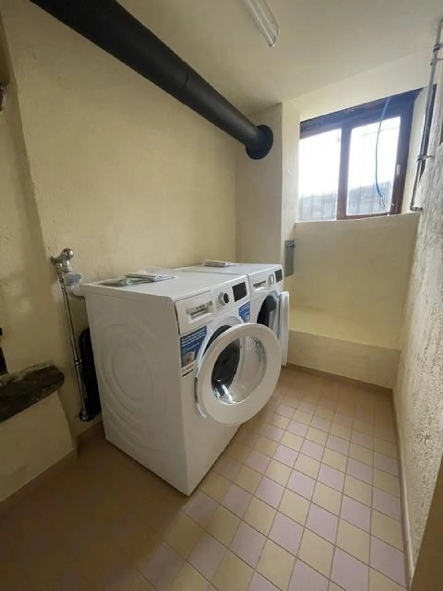 Detached house in the countryside - Photo 9 of 12