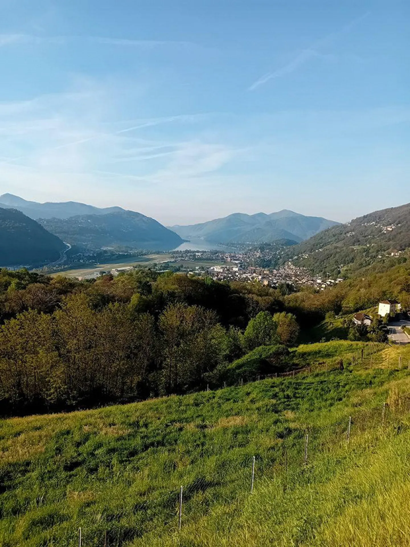 Living in Style Surrounded by Green – Spacious 4.5 Rooms with Garden - Photo 10 of 10