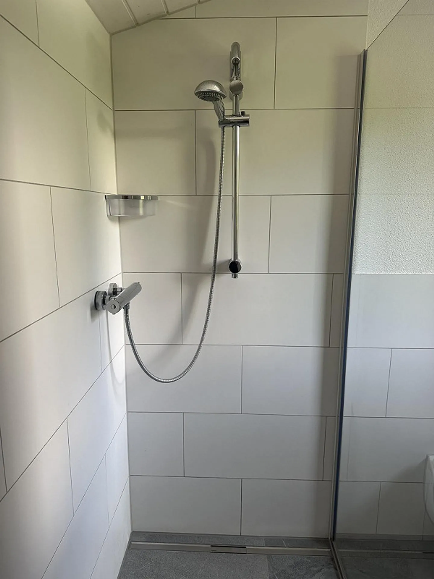 Appartement en duplex de 2 pièces avec jardin et balcon à louer - Photo 9 sur 10