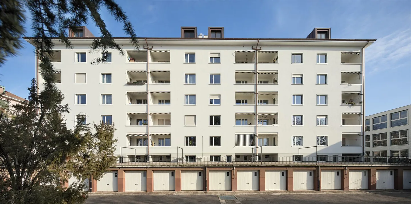 Appartement de 3,5 pièces bien entretenu sur le St. Galler-Ring à Bâle - Photo 2 sur 2