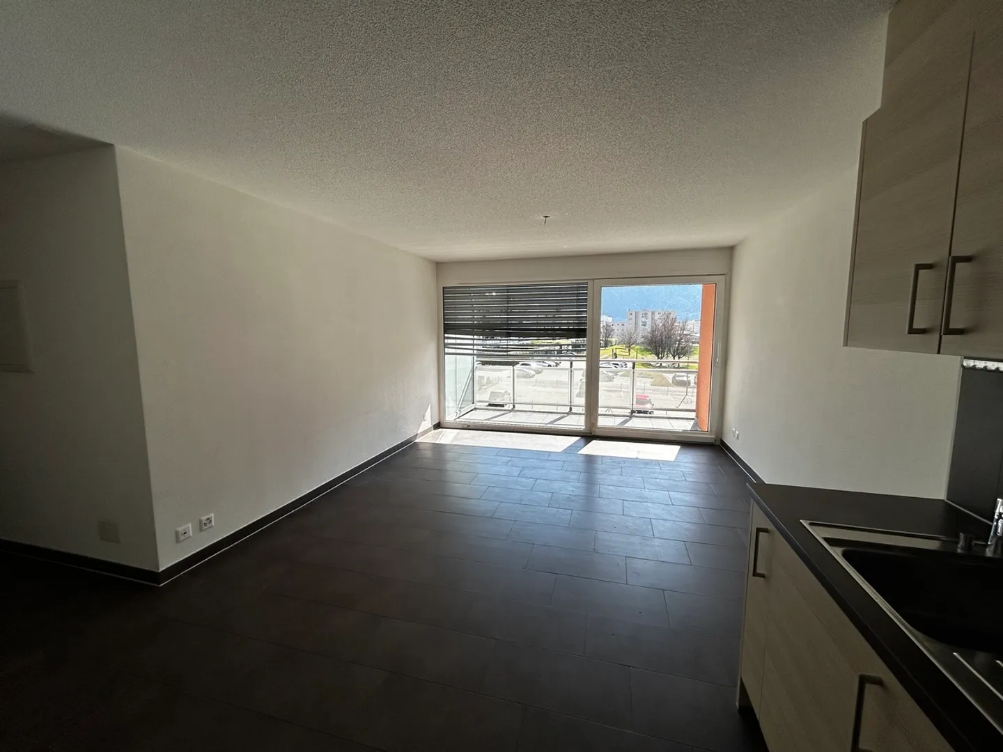 Superbo 3.5 locali con balcone - Foto 2 di 12