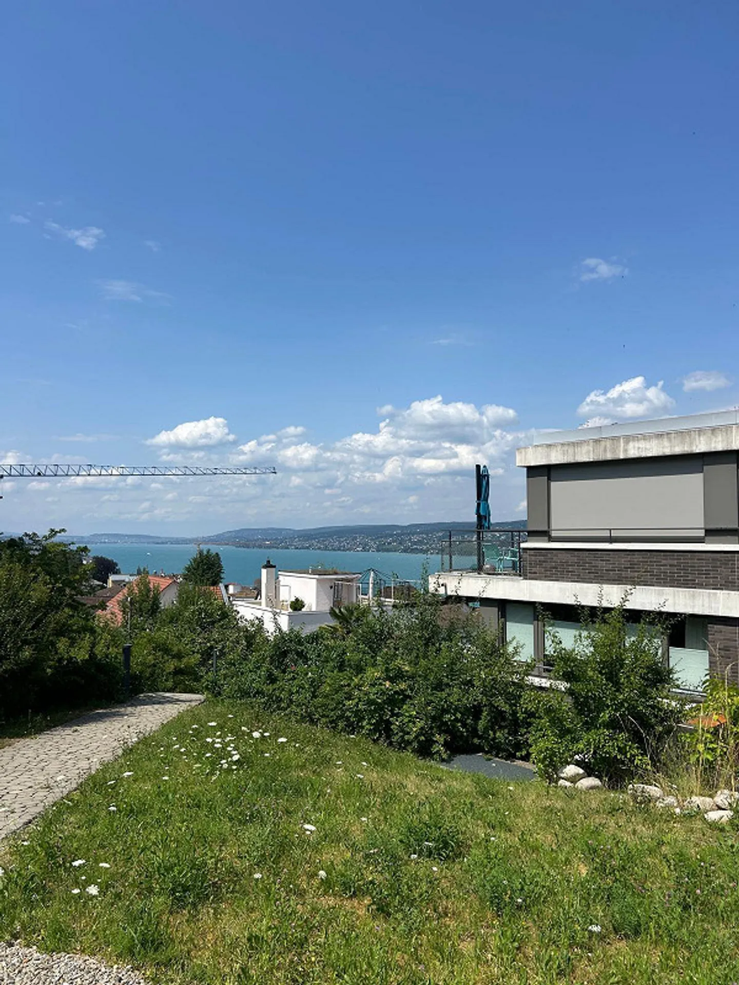 4.5 Room Apartment in Horgen - Photo 4 of 12