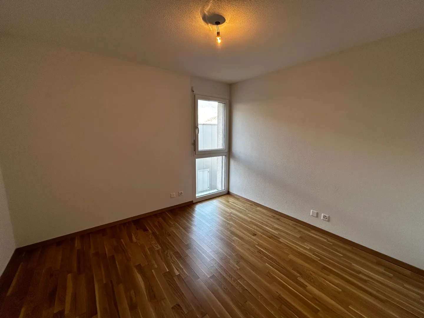 Superbo 3.5 locali con balcone - Foto 6 di 12