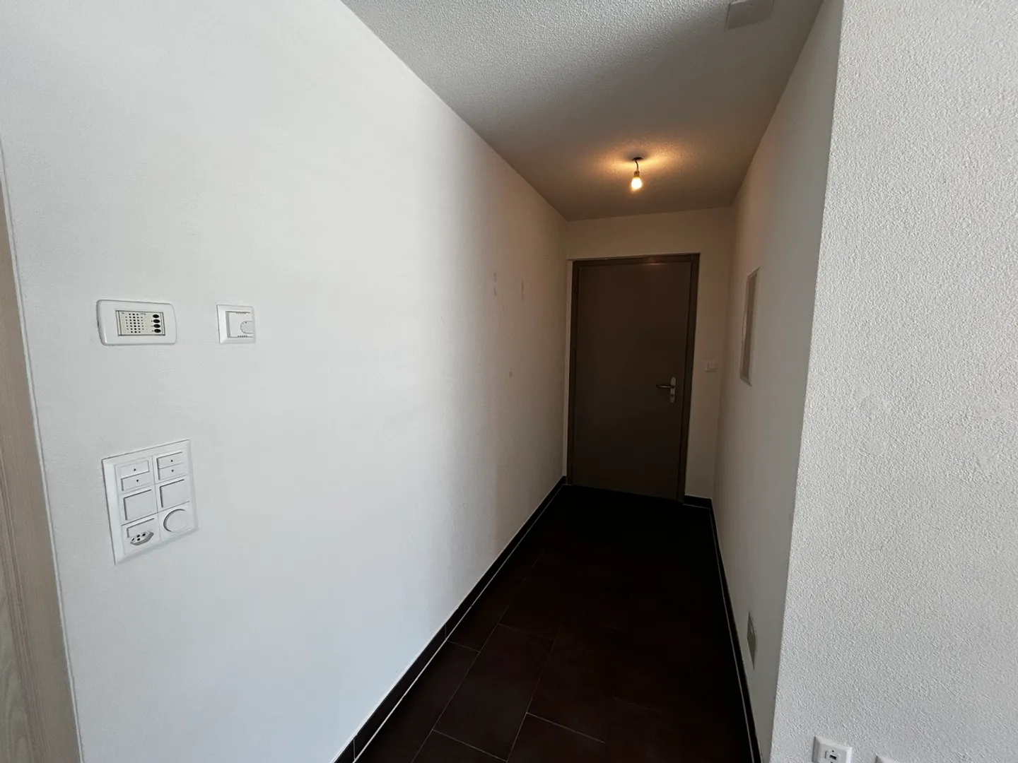 Superbo 3.5 locali con balcone - Foto 11 di 12