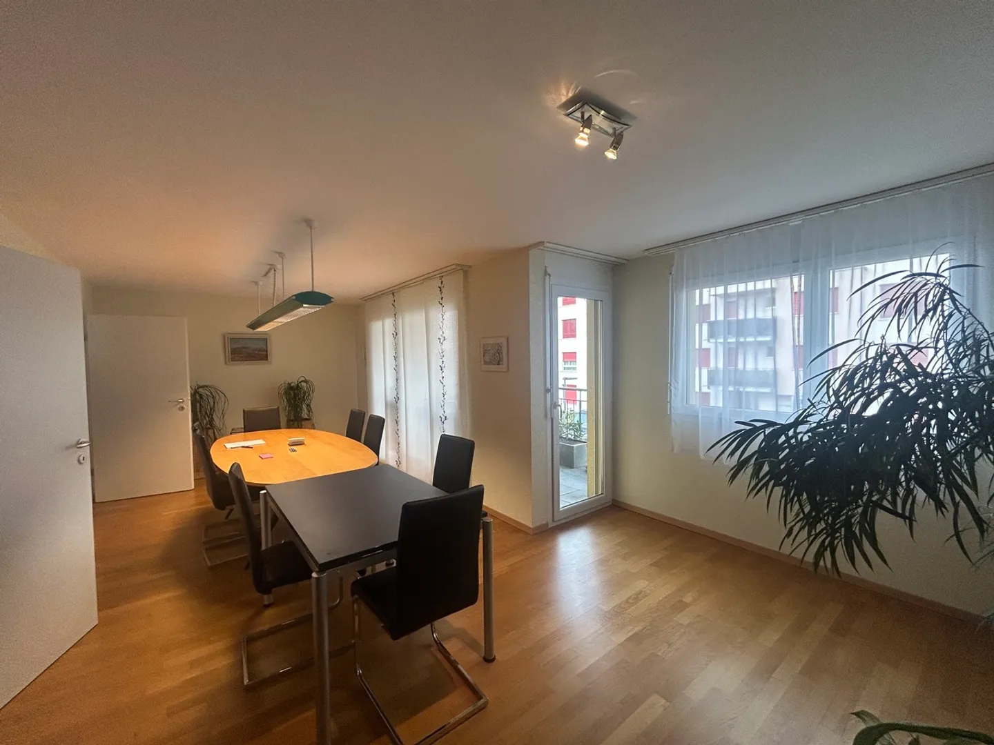 Modern Office Space in Estavayer - Photo 6 of 8