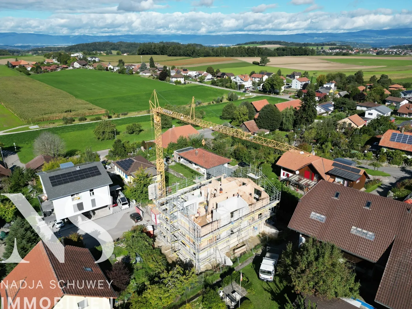 Appartamento al piano terra con giardino - 130 m² di superficie abitabile - 80 m² di terrazza - Foto 1 di 10