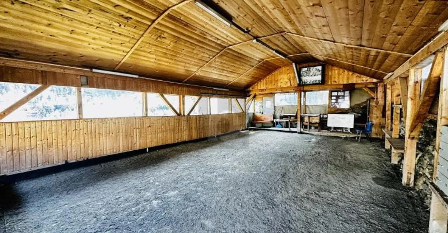 WITH LARGE ROOM, HIGH POTENTIAL, LITTLE PARADISE - Photo 1 of 5