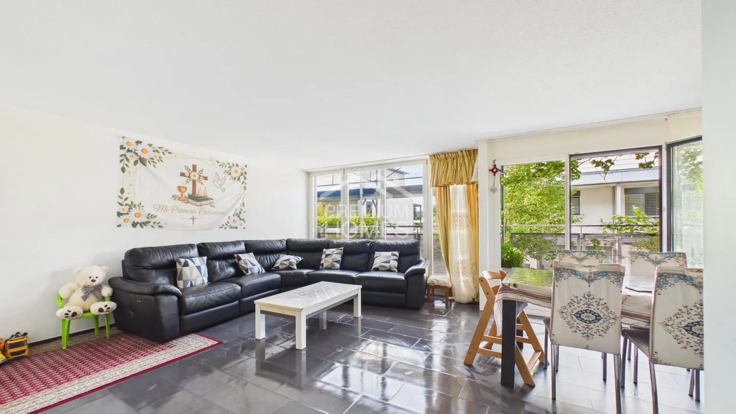 Spacious Apartment in Bolligen - Photo 3 of 10