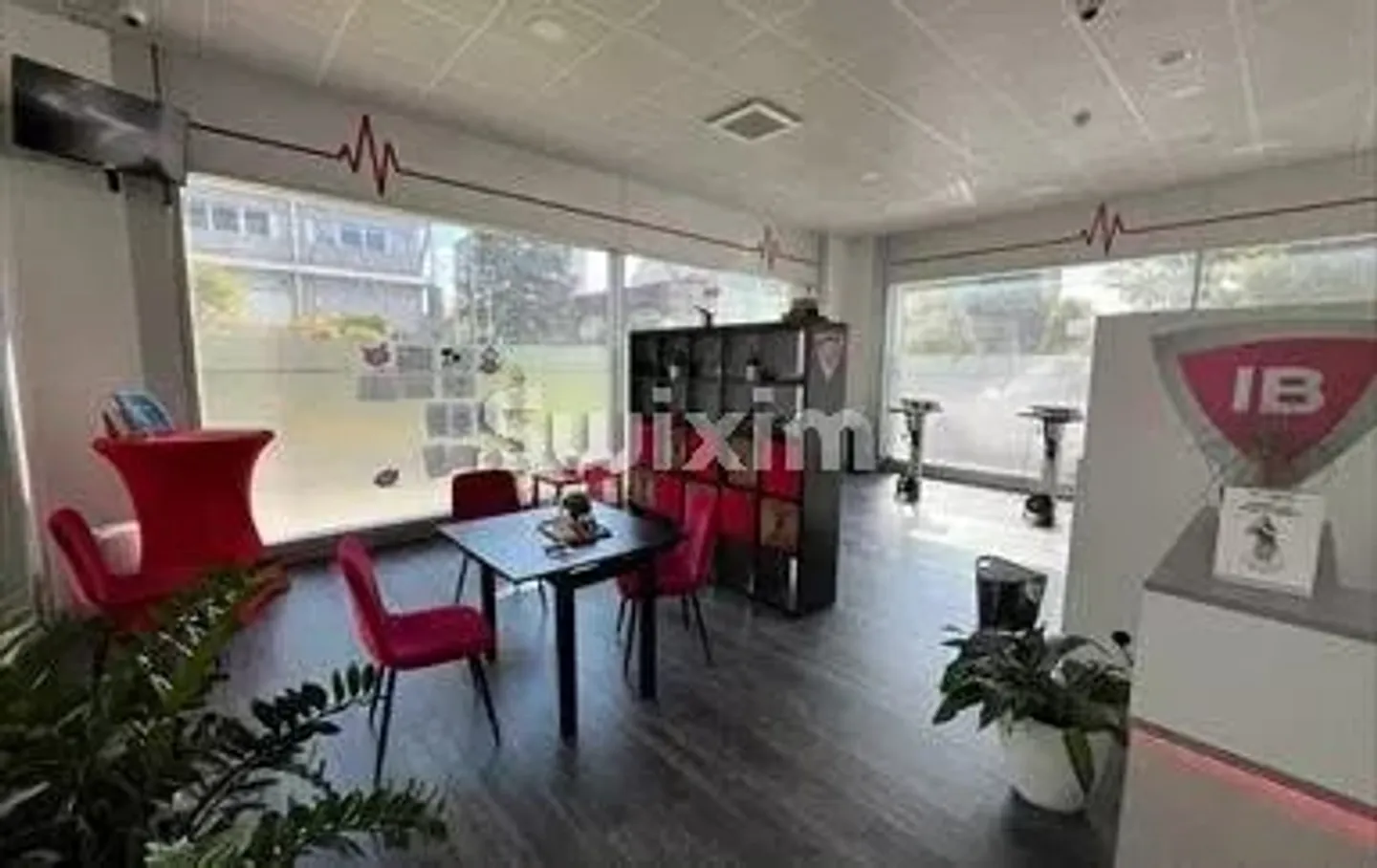 Superb Sports Center - Photo 3 of 4