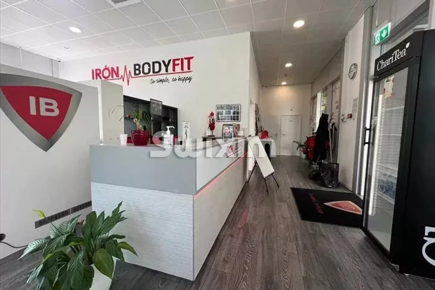 Superb Sports Center - Photo 4 of 4