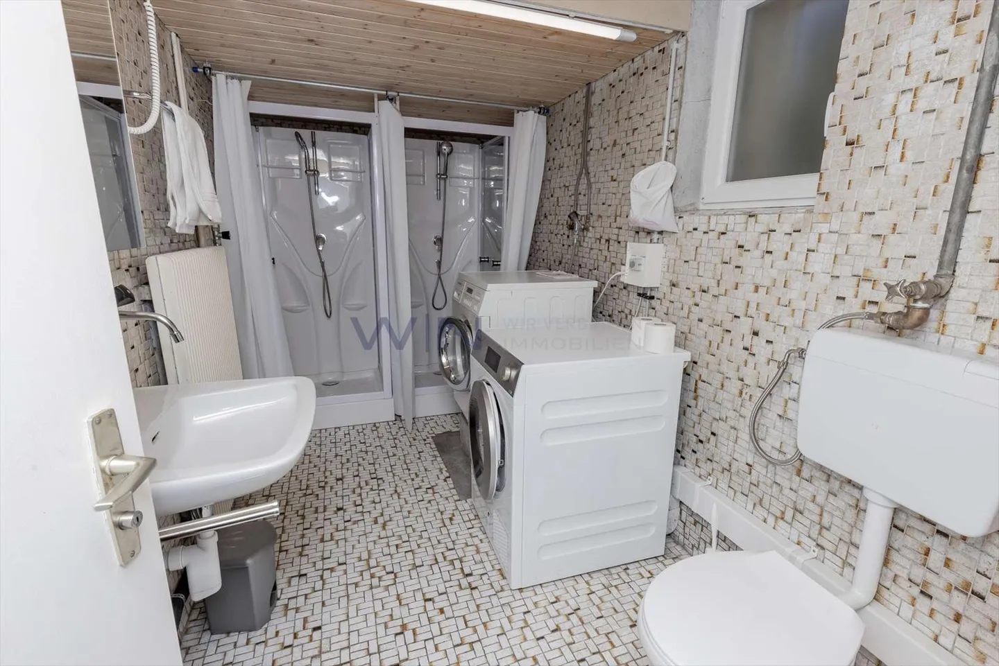 Simply brilliant: Bigger with more space - Photo 8 of 13