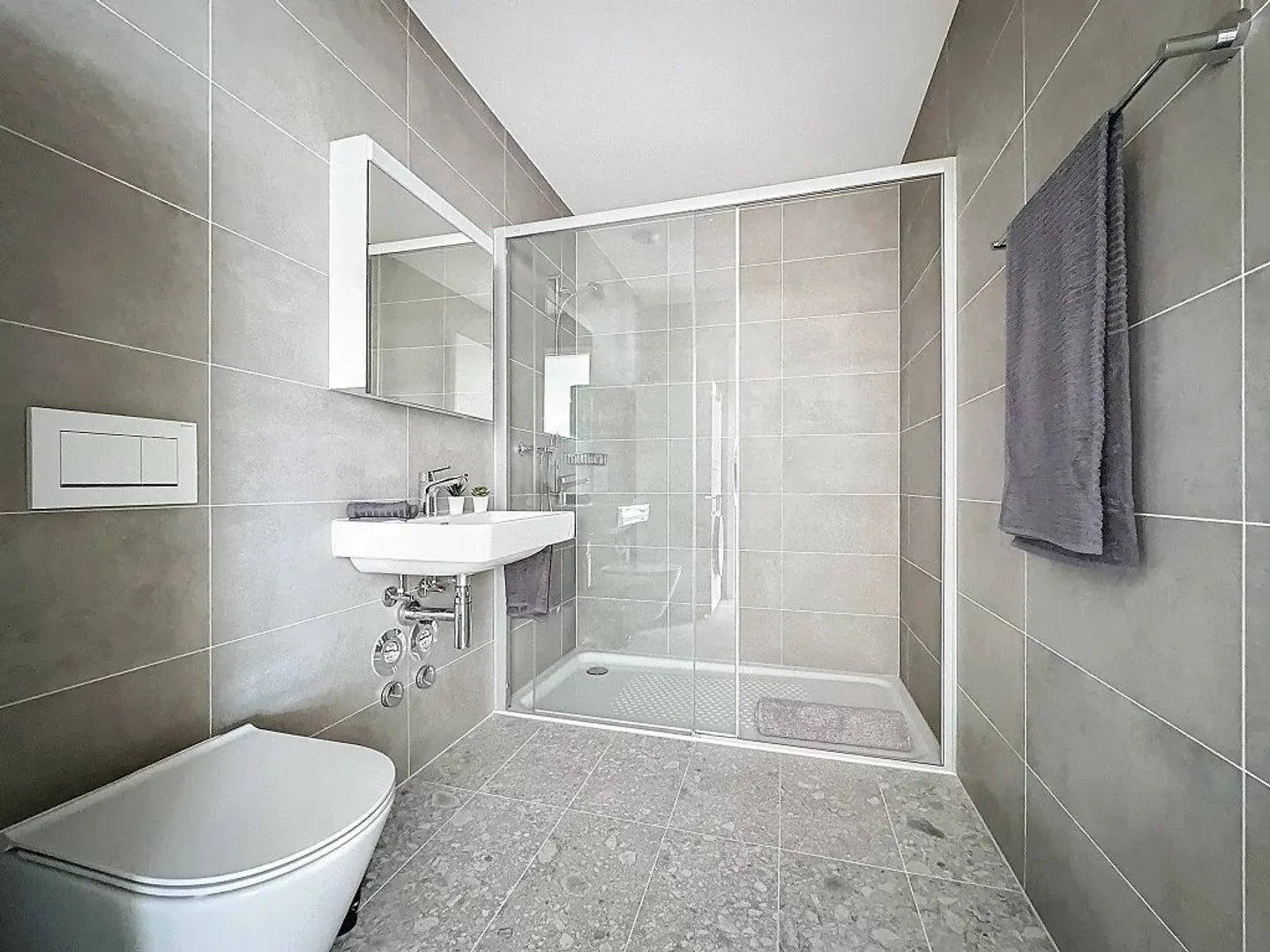 Charmante 2.5-Zimmer-Wohnung - Foto 7 von 8