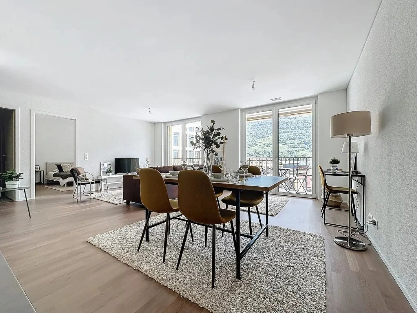 Charmante 2.5-Zimmer-Wohnung - Foto 4 von 8