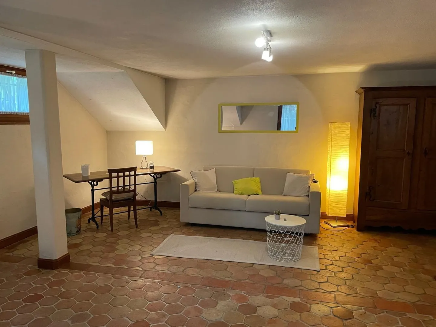 Studio - Foto 1 di 3