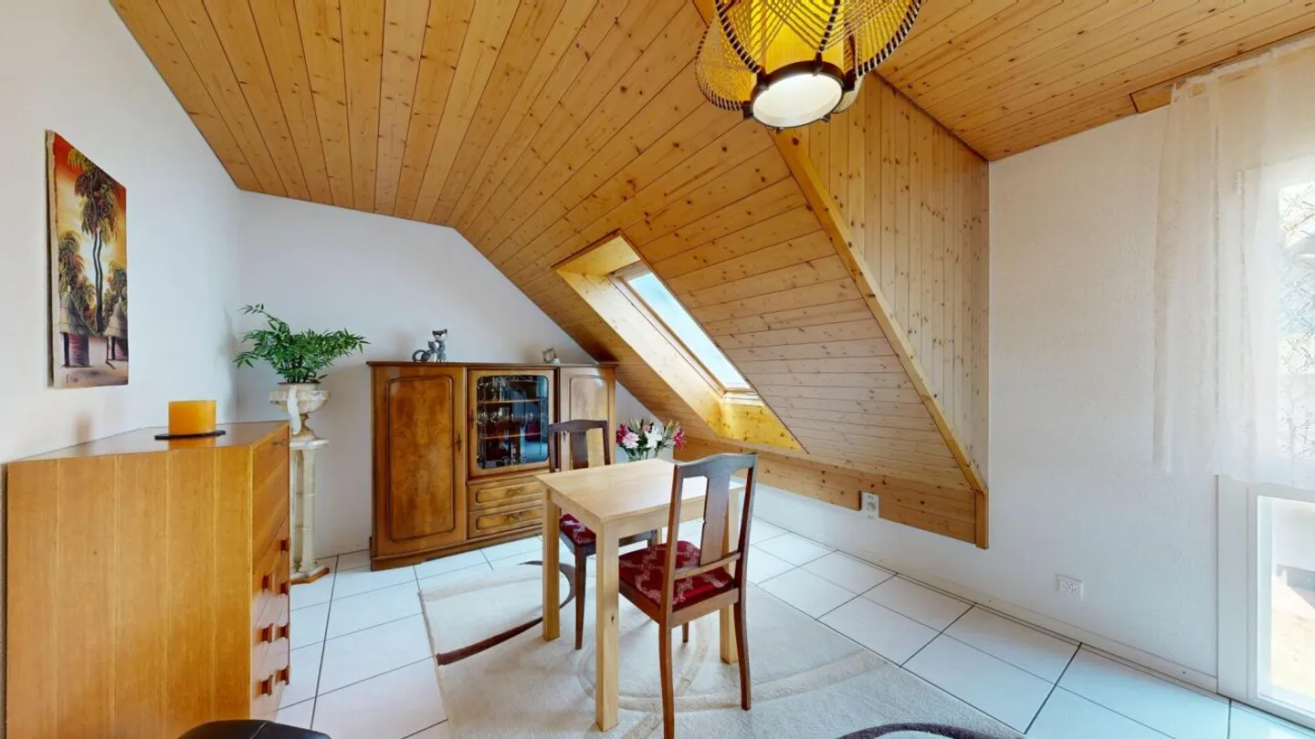 Geräumige Wohnung mit Balkon - Foto 14 von 24
