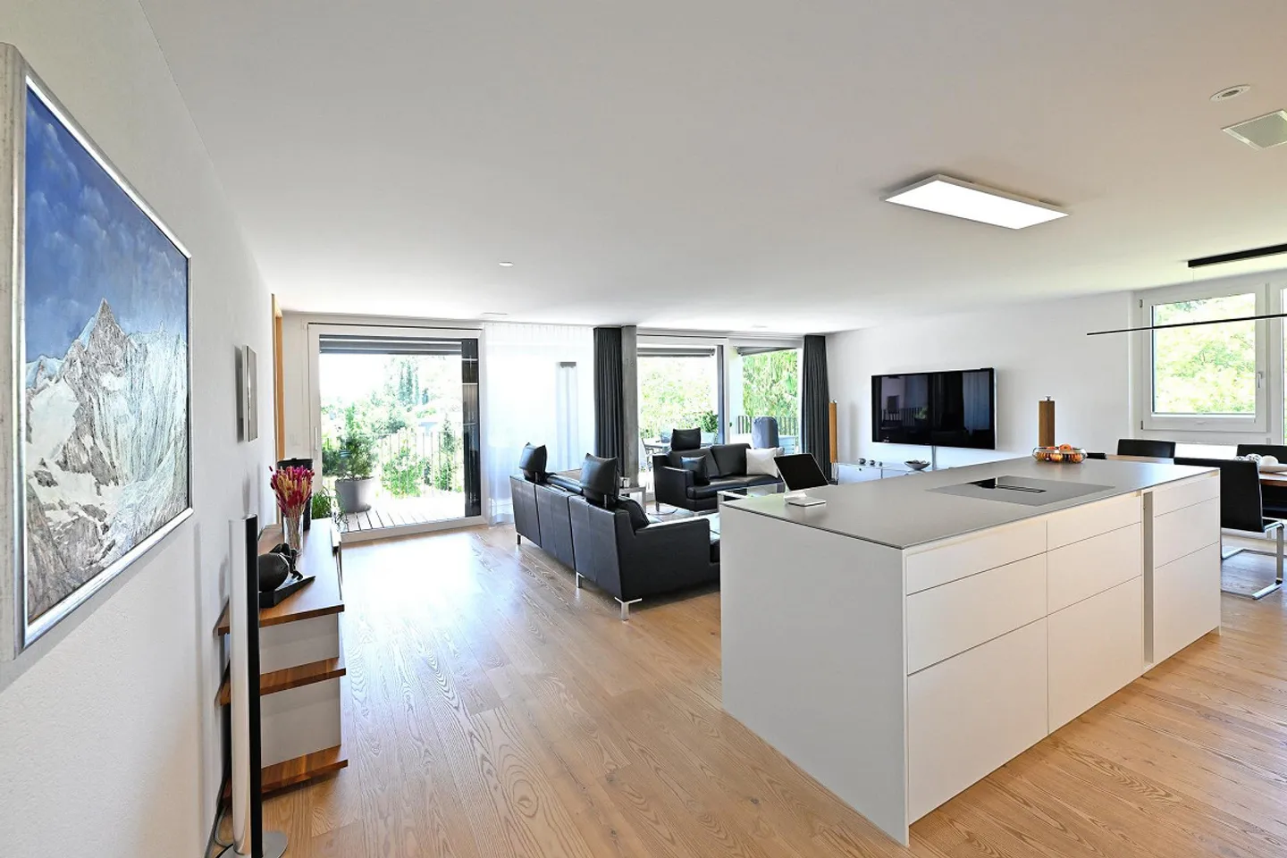 Exklusives Apartment in Lyss - Foto 3 von 13