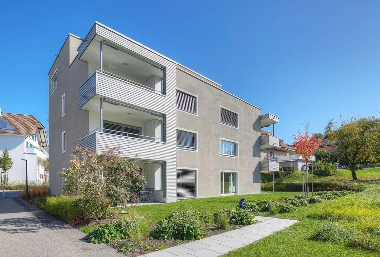 À la recherche d'un espace protégé pour votre véhicule ? - Photo 1 sur 1