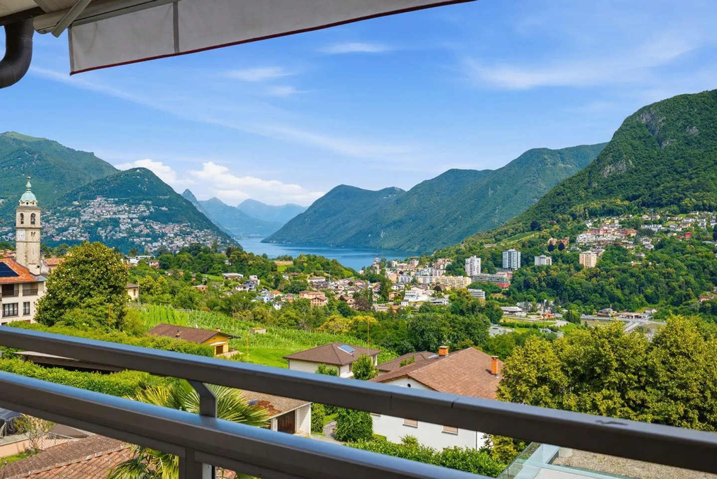 Duplex-Penthouse exclusif avec vue panoramique sur Lugano et le lac de Lugano - Photo 1 sur 13