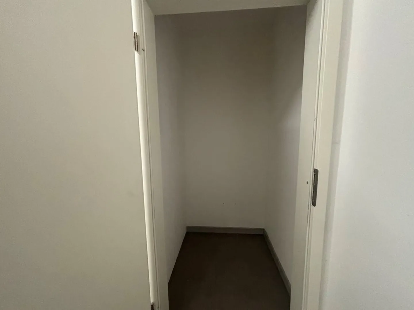 Espace de stockage brut à louer - Photo 5 sur 5