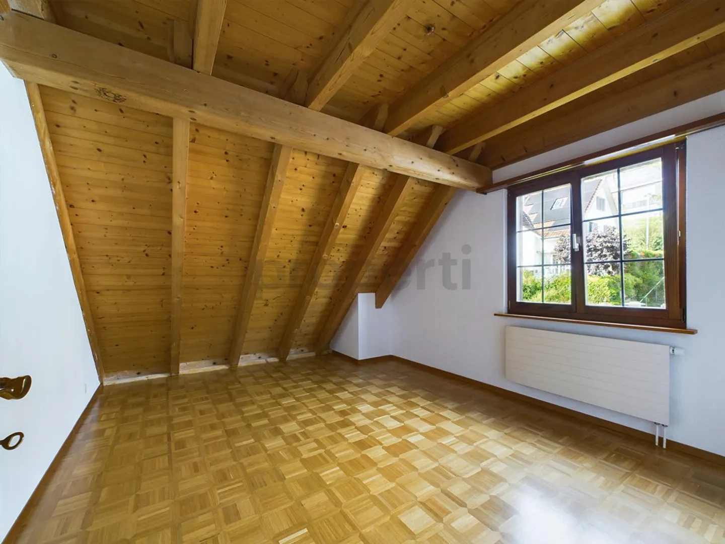 Erstklassige 4.5-Zimmer-Wohnung in Weiach mit wunderschöner Aussicht - Foto 8 di 13