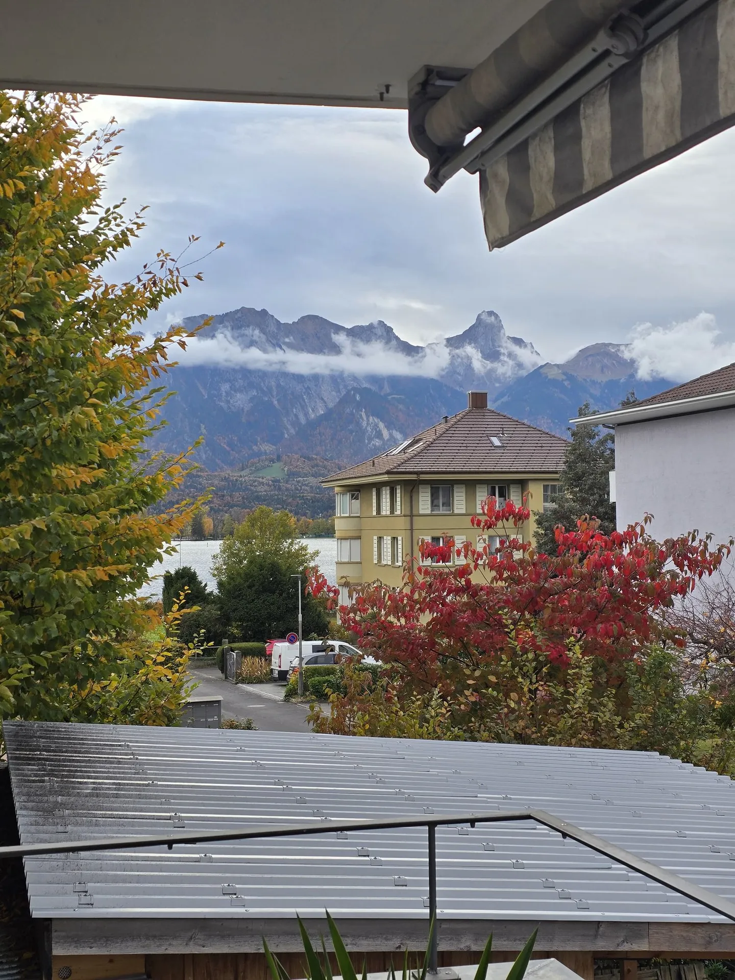 Charmante 4-Zimmer-Wohnung  in Hünibach - Photo 7 sur 13