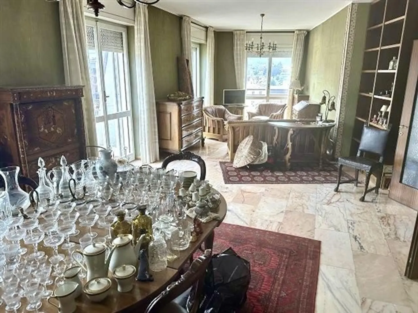 «4 1/2-Zimmer-Dachwohnung an sehr ruhiger, sonniger Aussichtslage / appartamento ultimo piano di 4 1/ 2 locali molto tranquillo, soleggiata bella vista» - Foto 4 von 20