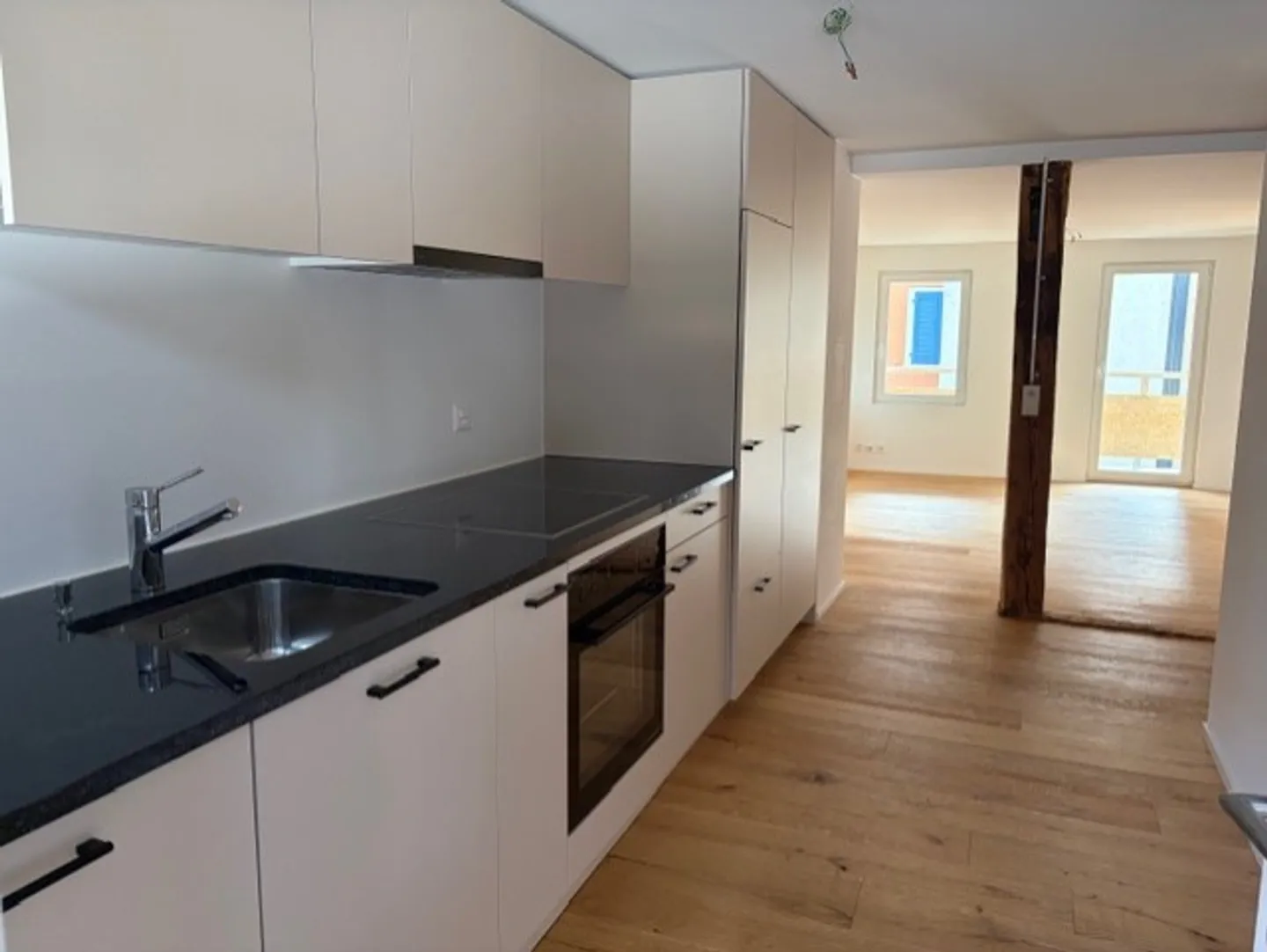 Charmante appartement 2 pièces dans une ferme rénovée - Photo 1 sur 7