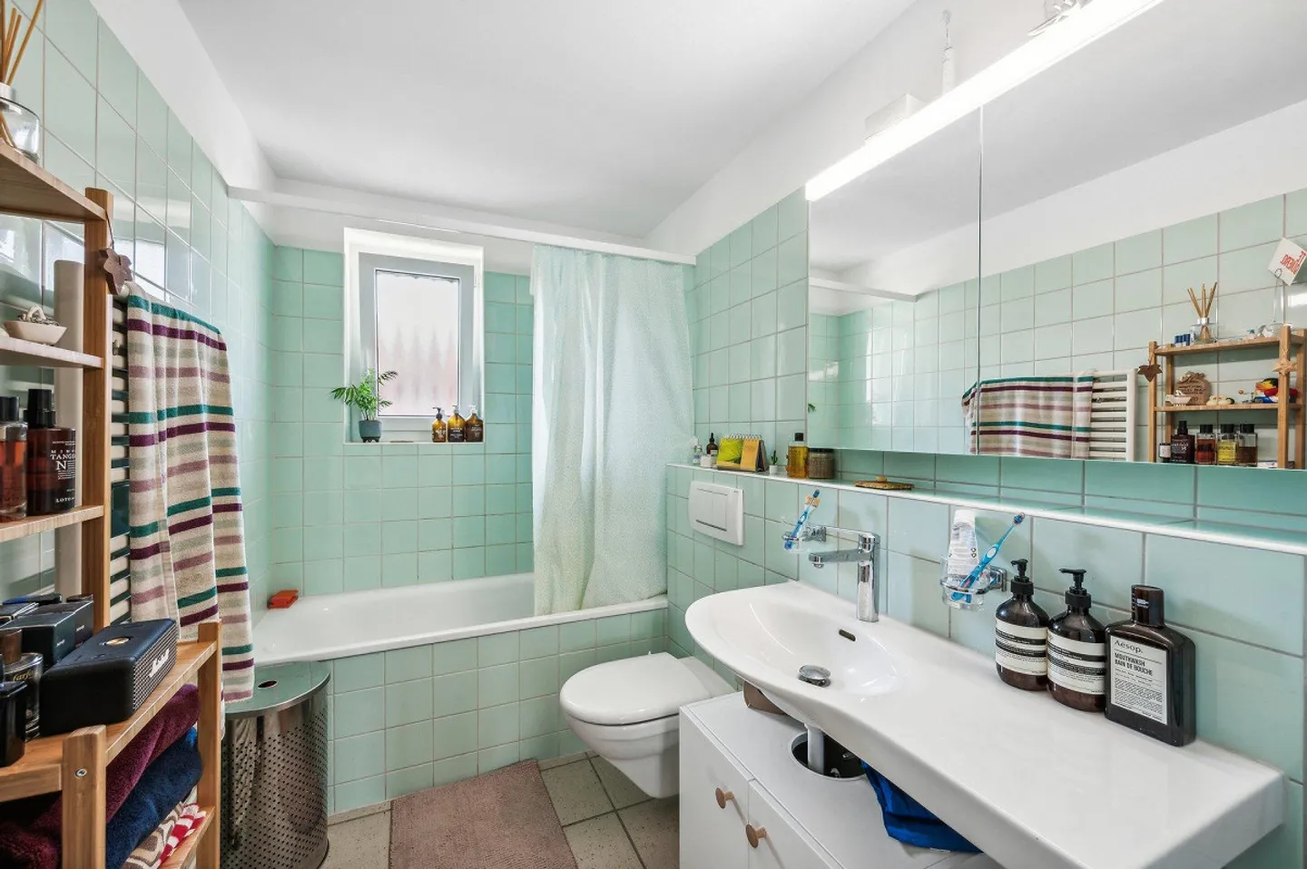 Appartamento affascinante con 3 camere da letto in affitto - Foto 7 di 11