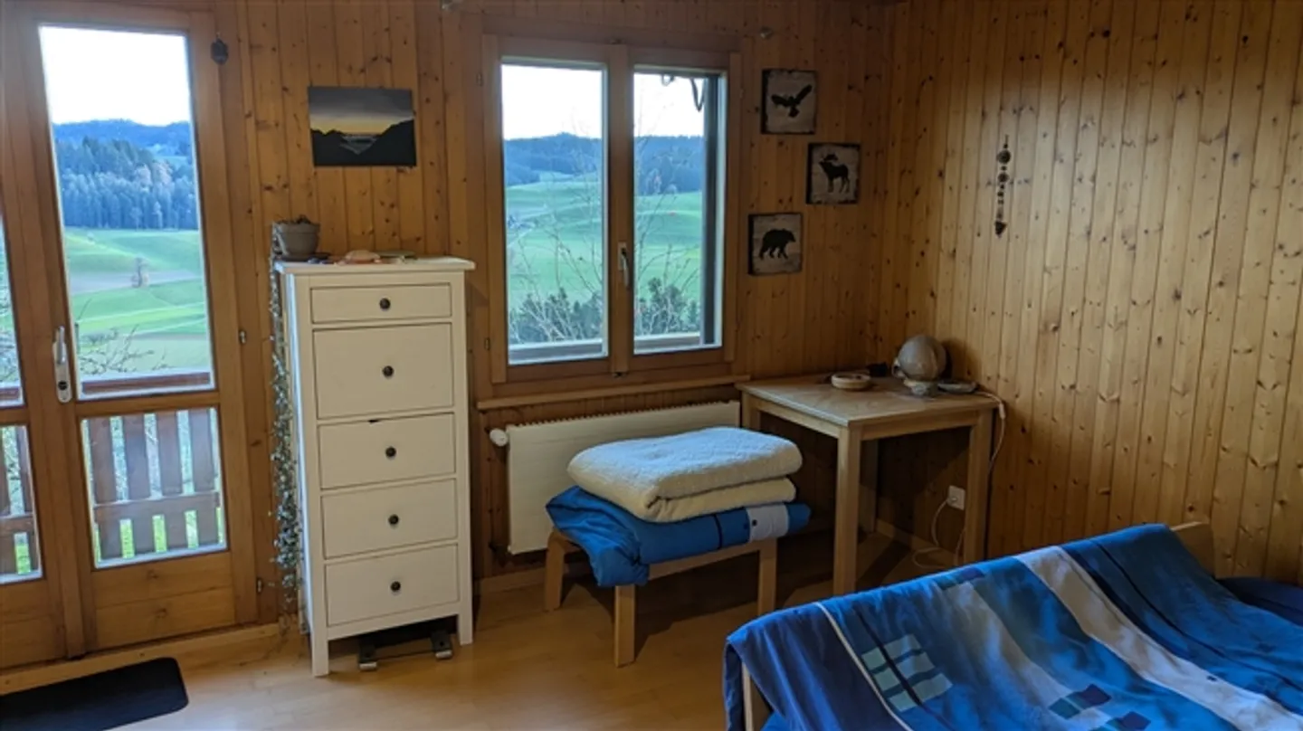 «4½ ZIMMER-HAUS IN ROHRBACHGRABEN (BE), MÖBLIERT, TEMPORÄR» - Foto 3 von 10