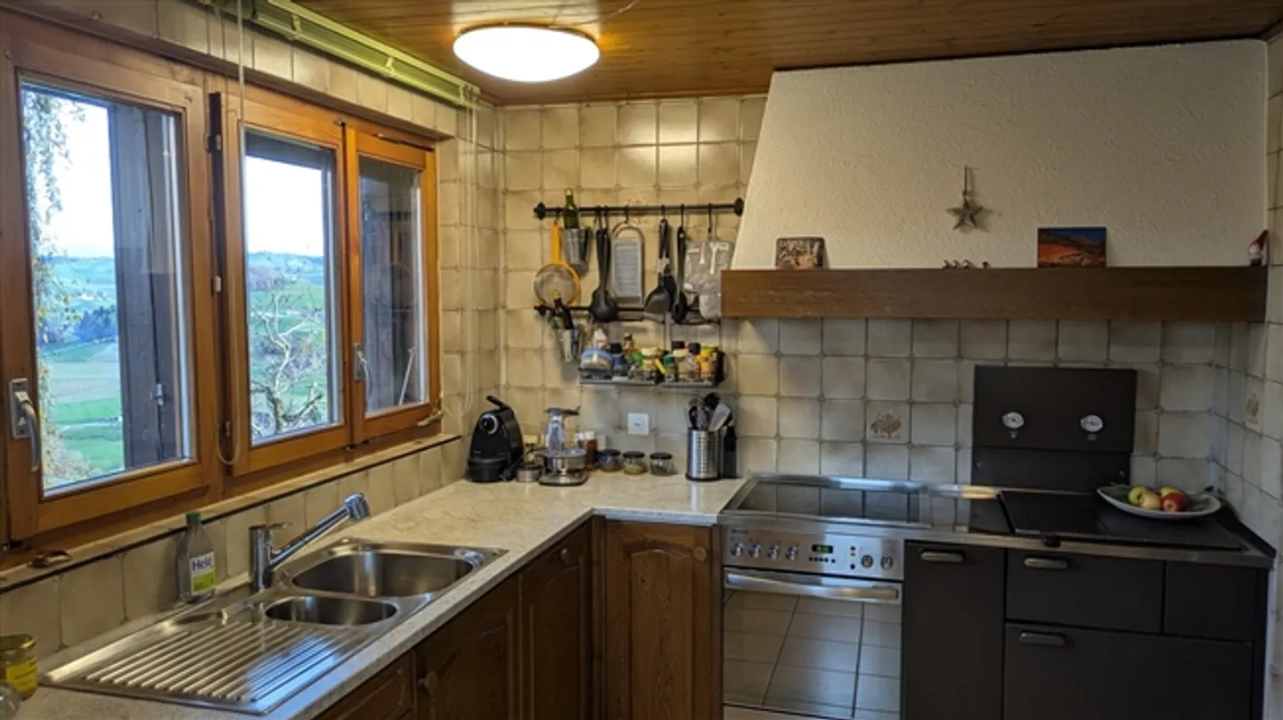 «4½ ZIMMER-HAUS IN ROHRBACHGRABEN (BE), MÖBLIERT, TEMPORÄR» - Foto 5 von 10