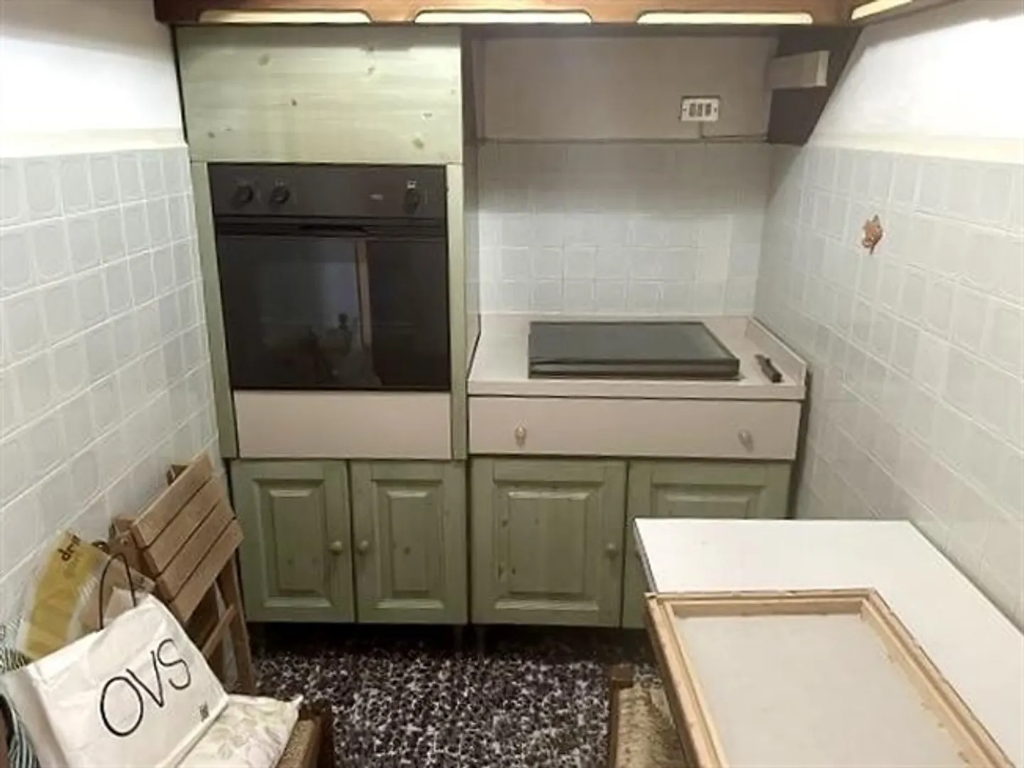 «4 1/2-Zimmer-Dachwohnung an sehr ruhiger, sonniger Aussichtslage / appartamento ultimo piano di 4 1/ 2 locali molto tranquillo, soleggiata bella vista» - Foto 10 von 20